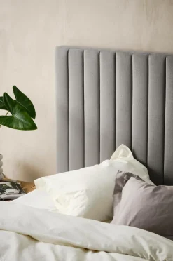 Store DERBY Sängynpääty 120 Cm Sängynpäädyt