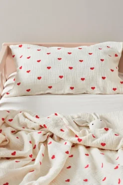 Best HEARTS MINI Tyynyliina 55x35 Cm - Ekologinen Lasten Vuodevaatteet