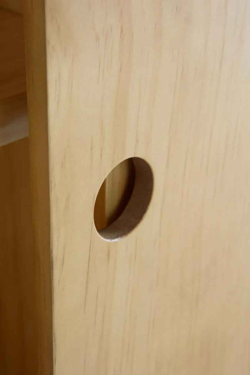 Clearance KVARNHOLM Kaappi Pöydät