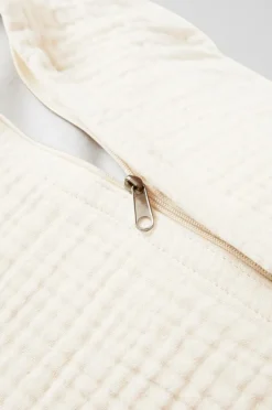 Online MEA Tyynynpäällinen Koristetyynyt & Tyynynpäälliset