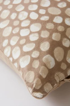 Flash Sale PEBBLE Tyynynpäällinen 50x50 Cm Koristetyynyt & Tyynynpäälliset
