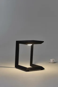 Flash Sale SOLO Aurinkovoimalla Toimiva Pöytä LED-valolla Puutarhapöydät|Ulkovalaisimet
