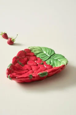 Discount STRAWBERRY Tarjoiluvati, Halkaisija 30 Cm Tarjottimet & Tarjoiluvadit