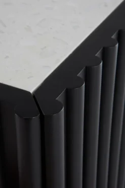 Clearance YORGI Yöpöytä Säilytys